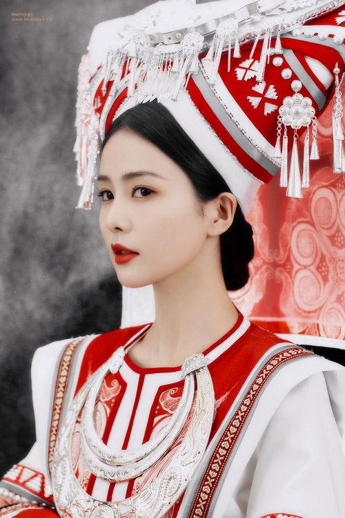 白鹿服装爆料最新视频,揭秘时尚潮流新趋势  第2张